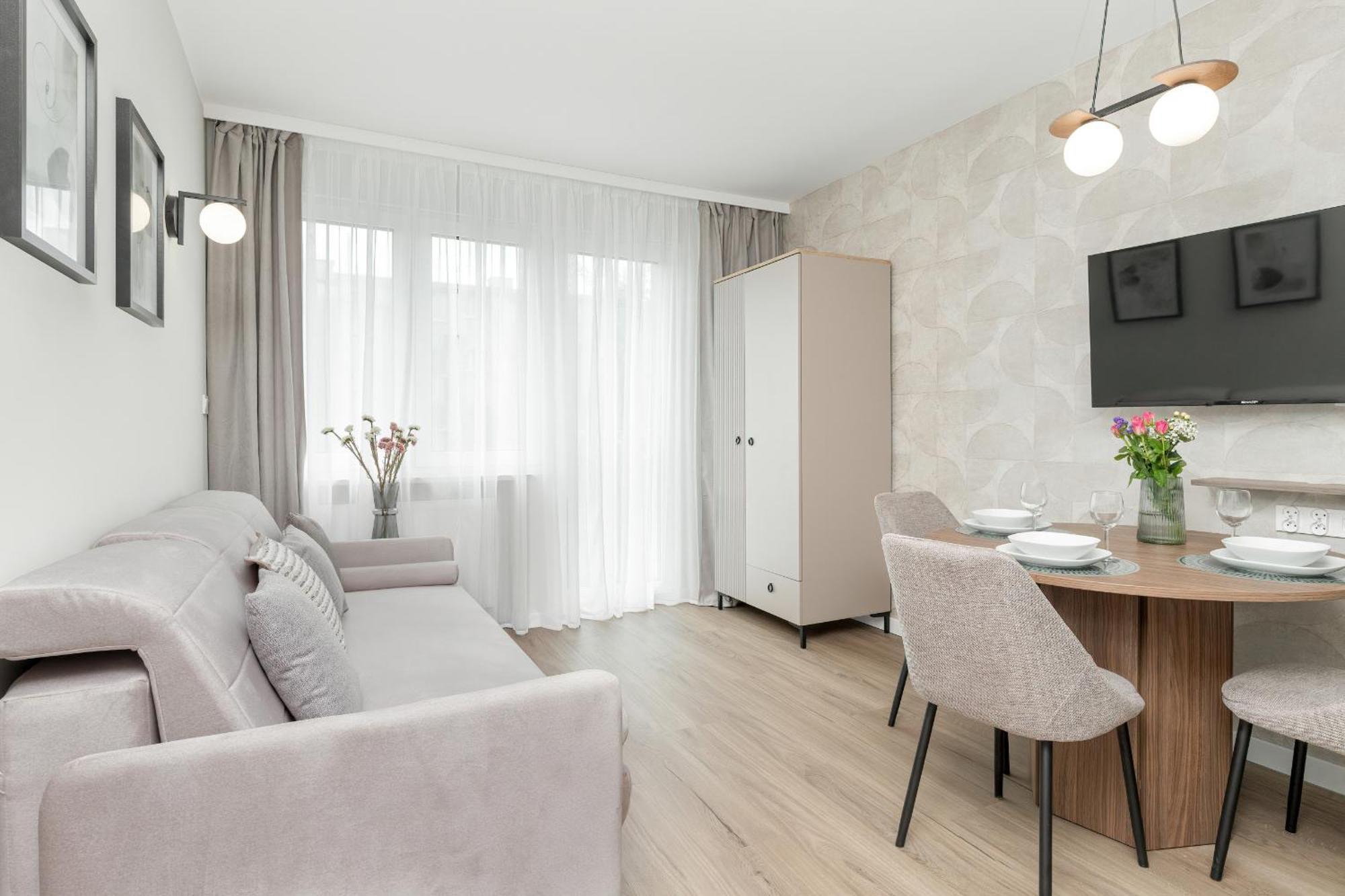 Kaszmirowy Z 2 Sypialniami Blisko Plazy W Gdansku By Renters Apartment Gdansk
